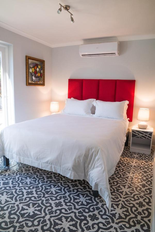 The Beautiful South Guesthouse Стеленбош Екстериор снимка